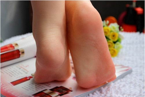 Free shipping!Fake Feet,silicone feet and feet/fetish sex, realistic mannequin feet, ring display ,Sexy Woman Foot